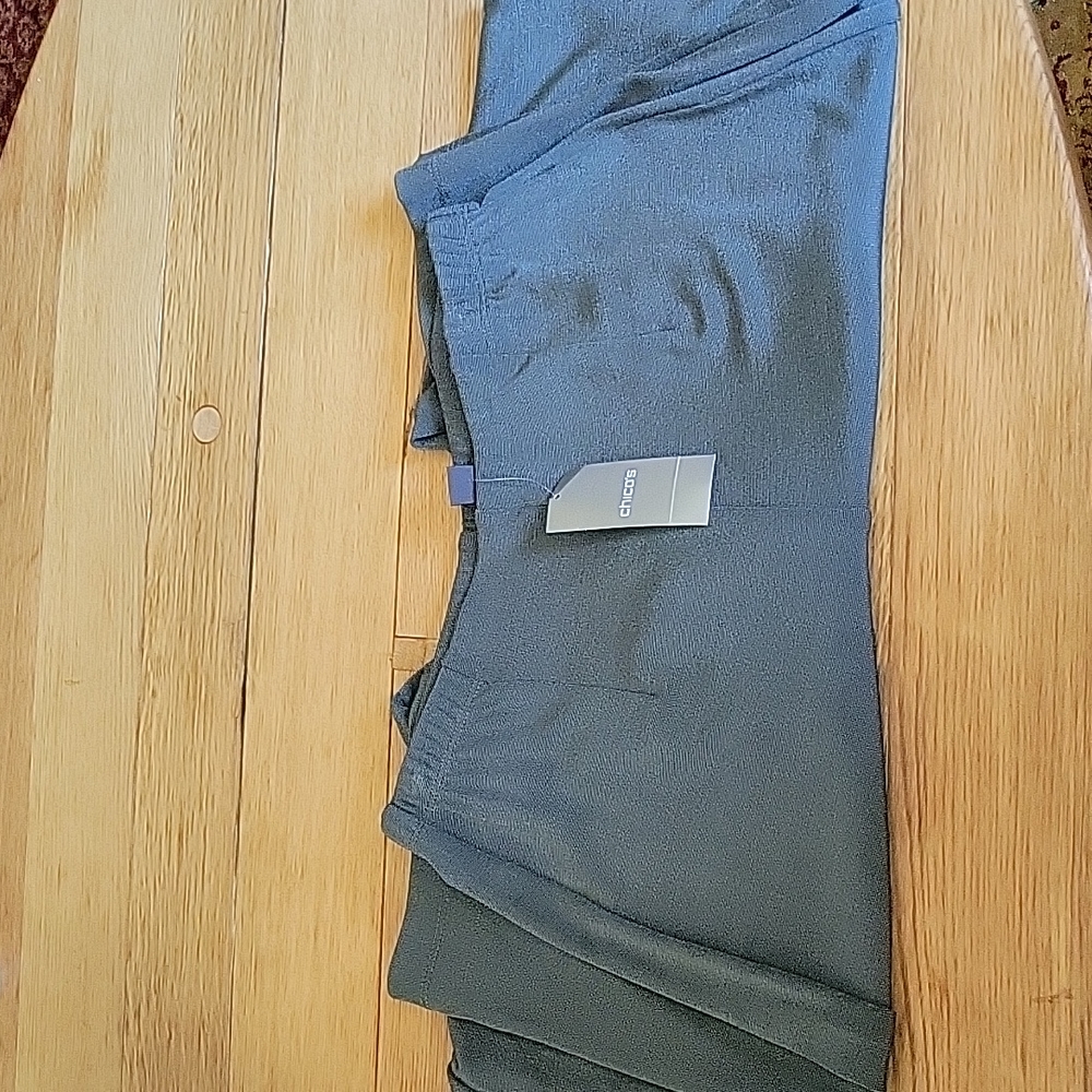 NWT Chico's Travelers No Tummy Pants